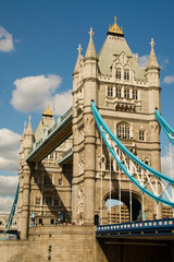 Fototapeta na wymiar Tower Bridge w Londynie Brücke Turm architektur attraktion