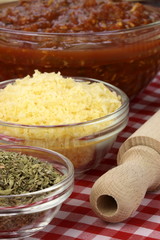 hawaiian pizza ingredients