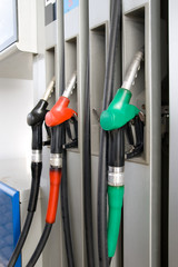 Nozzle for refueling