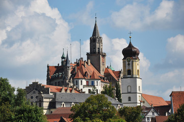 Fototapeta na wymiar Sigmaringen - Schloss und Pfarrkirche