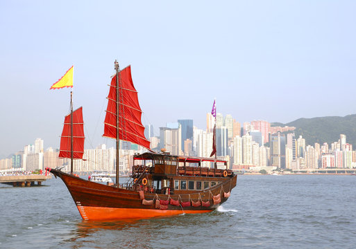 junk boat in Hong Kong