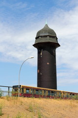 Berlin, Ostkreuz mit Wasserturm und S-Bahn