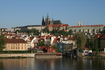 Obraz premium Prague from the Vltava