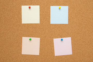 Bulletin board wich memo cards