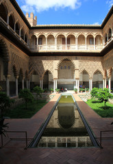 Fototapeta premium Patio de Las Doncellas, Alcazar, seville, Spain
