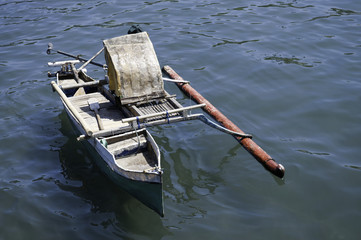 Obraz premium Rusty old fishing boat