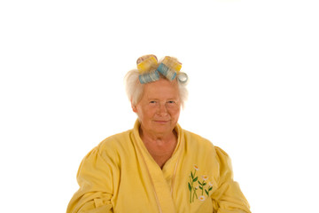 Lockenwickler im Haar