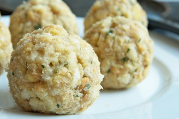 Semmelknödel
