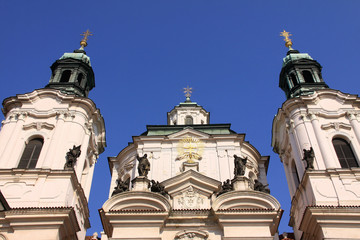 Fototapeta premium Baroque St. Nicholas' Cathedral on the Oldtown Square in Prague