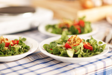 in der Küche - Salat mit Garnelen
