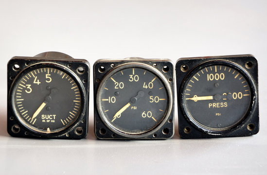 Old airplane and helicopter flying gages