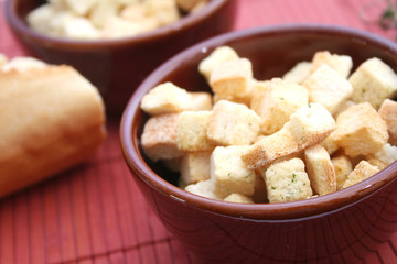 Croutons
