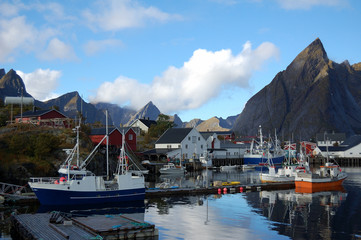 Fototapeta na wymiar Harbour of Hamnøy