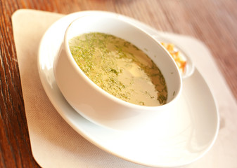 chicken broth with crackers