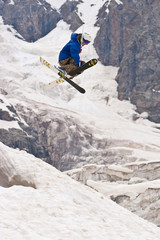 Freerider, jumping in a mountains