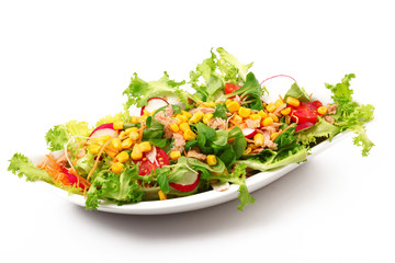 insalata di mais,pomodori e ravanelli