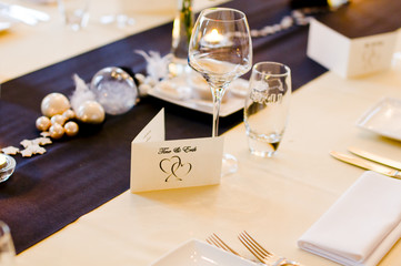 Wedding venue table for bride and groom