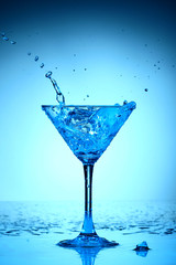 blue coctail splash
