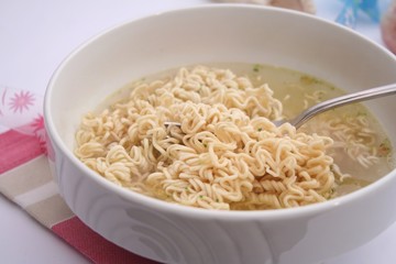 Asiatische Nudelsuppe