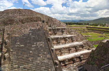 Fototapeta na wymiar Ruiny Teotihuacan