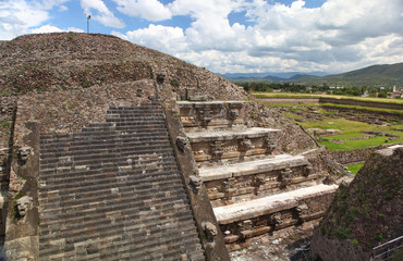 Fototapeta premium Ruins of Teotihuacan