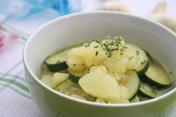 Zucchinieintopf