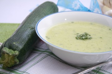 Zucchinisuppe