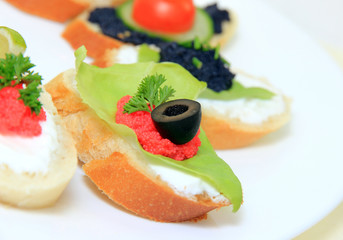 Fresh caviar sandwiches