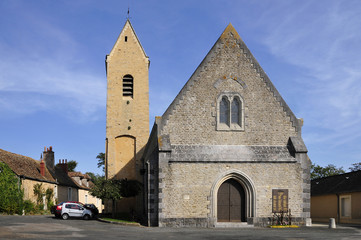 Naklejka premium Eglise de Juigné sur Sarthe en Pays de Loire. France
