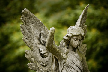 Kamienny cmentarny anioł, pomnik na cmentarzu - obrazy, fototapety, plakaty