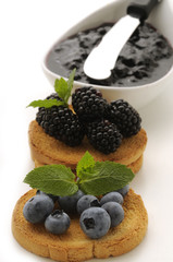 Marmellata ai frutti di bosco