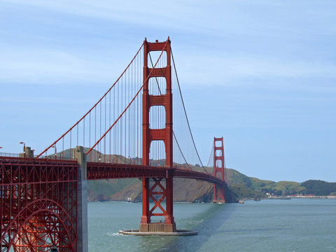 Golden Gate Bridge