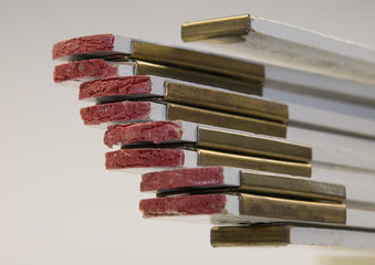 Kante: Zollstock gefaltet