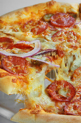 pizza with ham