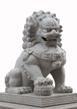 Statue of lion isolate on white background