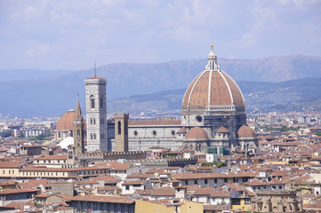 Fototapeta na wymiar Basilica di Santa Maria del Fiore - Florence, Italy
