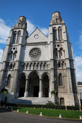 Fototapeta na wymiar Naprzeciw kościoła Saint-Jacques w Pau