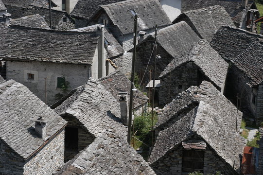 Rustici di Brione Verzasca
