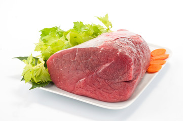 Carne di bovino adulto