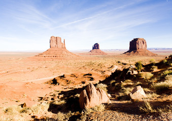 The Mittens and Merrick Butte, Monument Valley National Park, Ut