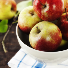 apples