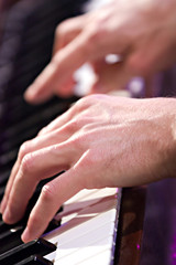 Obraz na płótnie Canvas dwie ręce pianisty