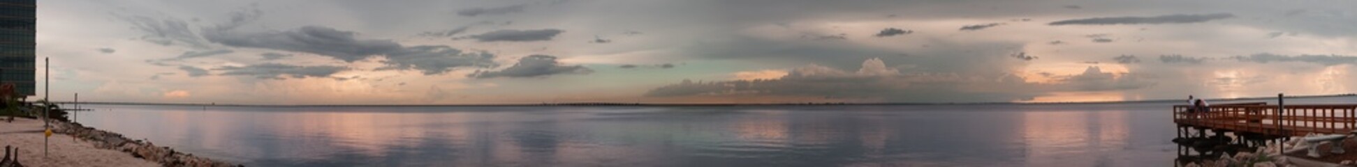 Fototapeta na wymiar panorama of thunder clouds over the ocean