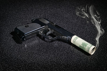 Pistol with imitation of silencer from dollar greenback