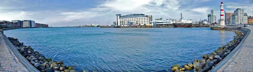Panorama du port de Malmö en Suède © Alexi Tauzin