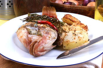 gegrillter Barsch mit Beilagen