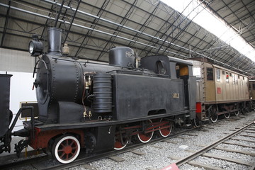 Fototapeta na wymiar antyczny lokomotywa pociągu milan