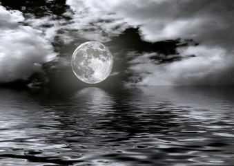 Fototapeta na wymiar Pełny obraz księżyca z wody
