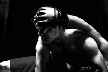 Fototapeta na wymiar Mixed martial walki artyści - walki w parterze