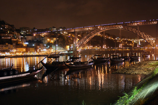 Puente De Oporto